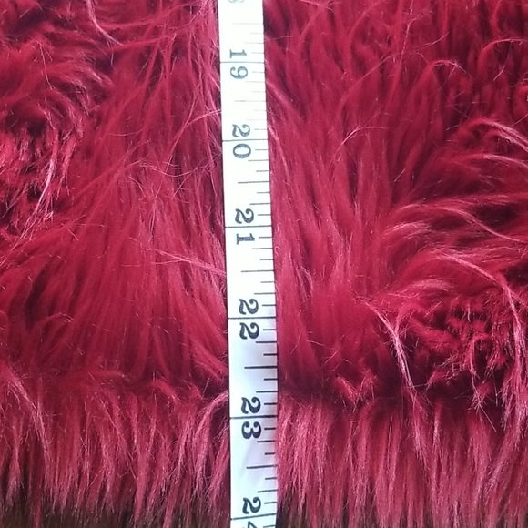 Soft Vibrant Vest - Picture 4 of 9